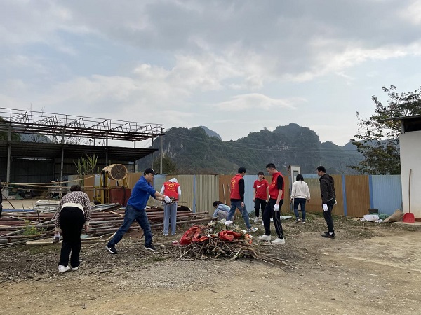 【新時(shí)代文明實(shí)踐】傳承雷鋒精神 弘揚(yáng)榜樣力量 化工院團(tuán)支部開展學(xué)雷鋒志愿服務(wù)活動 【新時(shí)代文明實(shí)踐】傳承雷鋒精神 弘揚(yáng)榜樣力量 化工院團(tuán)支部開展學(xué)雷鋒志愿服務(wù)活動