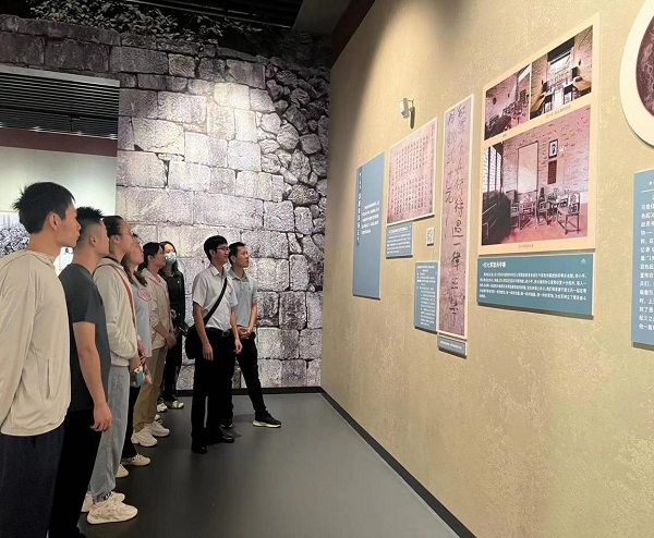 化工院直屬黨支部與農(nóng)化黨支部聯(lián)合開展對黨忠誠主題黨日活動 化工院直屬黨支部與農(nóng)化黨支部聯(lián)合開展對黨忠誠主題黨日活動